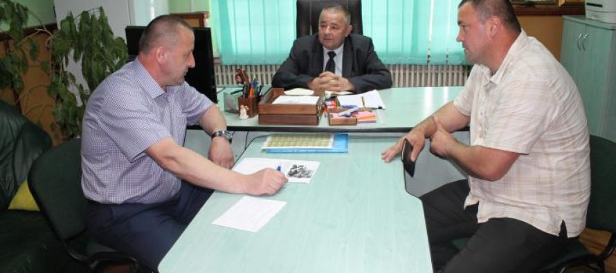 Заступник директора регіонального сервісного центру МВС в Закарпатській області провів особистий прийом громадян